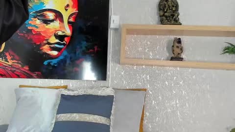 little aitana  online show from February 17, 2026, 3:58 am