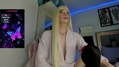 aiunii online show from January 13, 2026, 4:51 am