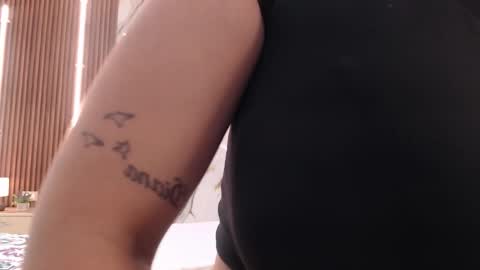 AIXA  online show from January 14, 2026, 12:11 pm