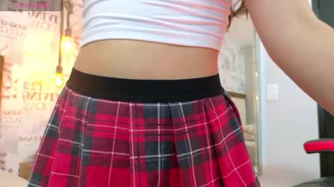 Snapshot of aixatrista1 chatting on September 16, 2025, 7:48 pm AIXA online show from September 16, 2025, 7:48 pm