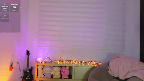 Snapshot of aixatrista1 chatting on June 18, 2026, 11:53 pm AIXA online show from June 18, 2026, 11:53 pm