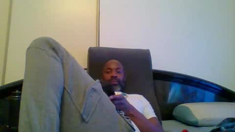 aj297914 online show from February 8, 2026, 7:39 pm