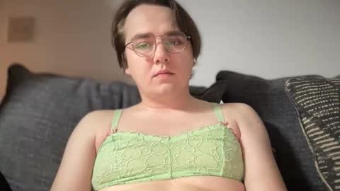 JullieBelleLemons online show from March 3, 2026, 12:17 am