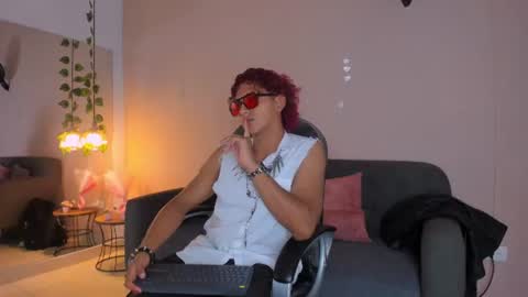 Aka Darkblood  online show from July 30, 2026, 5:06 am