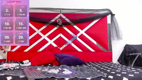 Akasha  online show from September 19, 2025, 10:32 pm
