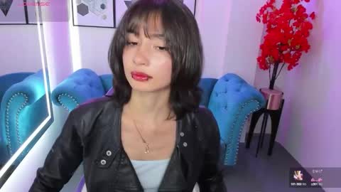 Snapshot of akaza_hakuji_ chatting on October 3, 2025, 1:08 pm Azaka online show from October 3, 2025, 1:08 pm