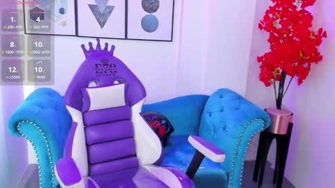 Snapshot of akaza_hakuji_ chatting on October 22, 2025, 12:27 pm Azaka online show from October 22, 2025, 12:27 pm