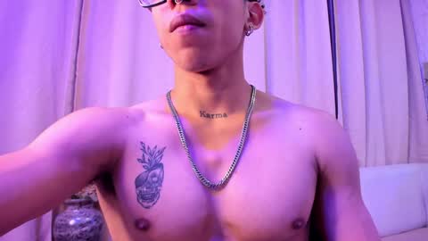 Snapshot of akazaboy chatting on January 18, 2025, 4:37 am akazaboy online show from January 18, 2025, 4:37 am