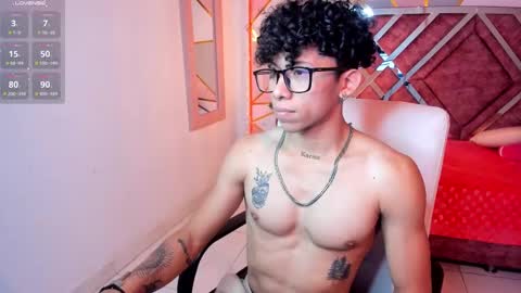 Snapshot of akazaboy chatting on March 8, 2025, 5:17 am akazaboy online show from March 8, 2025, 5:17 am