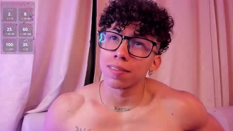 akazaboy online show from December 5, 2025, 5:16 am