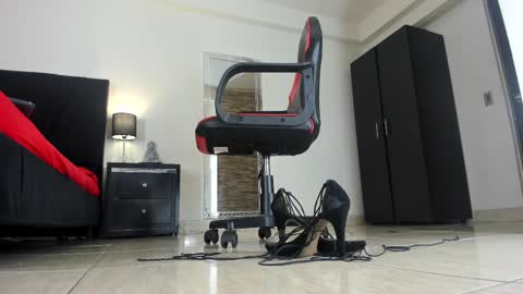 Akemi online show from January 28, 2025, 12:05 am