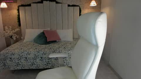 Luna online show from January 9, 2025, 5:44 am