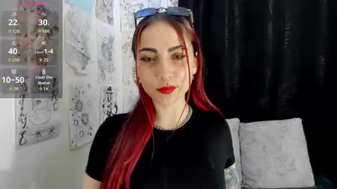Snapshot of akila_clive chatting on June 18, 2026, 5:28 pm carolina online show from June 18, 2026, 5:28 pm