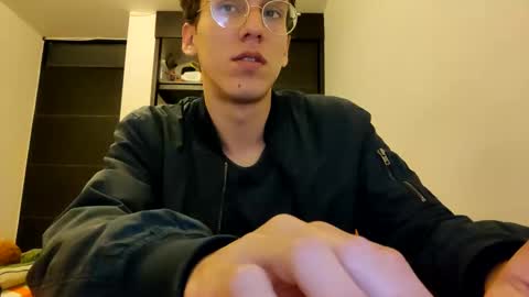 My love online show from January 26, 2025, 11:18 pm