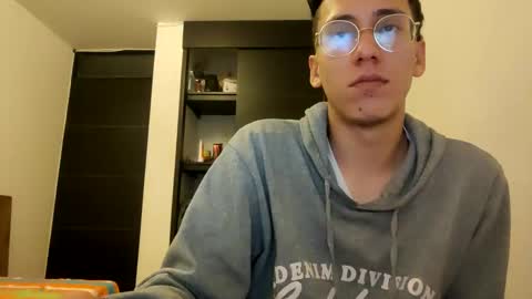 My love online show from February 7, 2025, 7:18 am