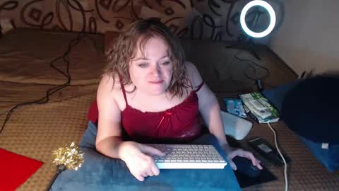 Snapshot of akindmodel chatting on January 15, 2025, 4:11 pm Natalie online show from January 15, 2025, 4:11 pm