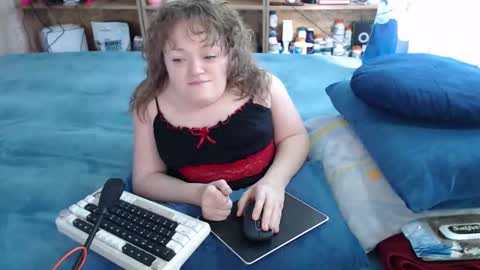 Snapshot of akindmodel chatting on September 20, 2025, 3:51 am Natalie online show from September 20, 2025, 3:51 am