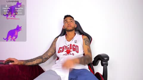 Akira online show from December 29, 2024, 11:29 pm