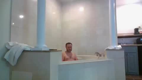 AktorXXL online show from October 6, 2025, 10:29 pm