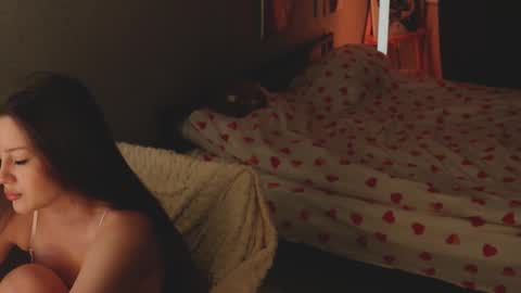 Alice online show from December 4, 2025, 5:54 pm