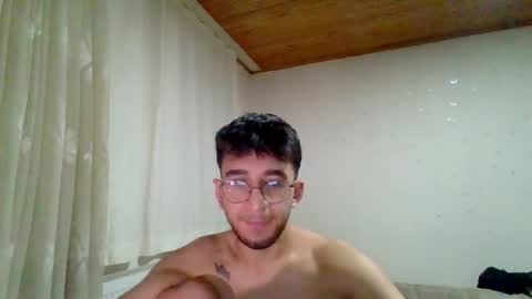alevderler online show from May 28, 2026, 10:51 pm