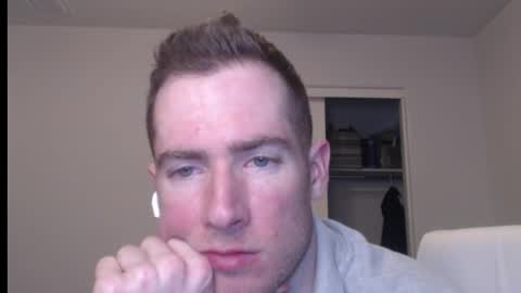 Snapshot of al3xzanderth3gr3at chatting on February 18, 2026, 6:20 am Alex online show from February 18, 2026, 6:20 am