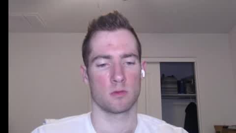 Snapshot of al3xzanderth3gr3at chatting on February 27, 2026, 7:52 am Alex online show from February 27, 2026, 7:52 am