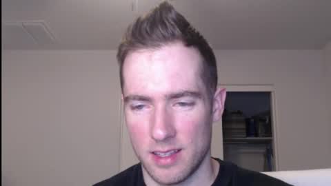 Snapshot of al3xzanderth3gr3at chatting on March 17, 2026, 6:11 pm Alex online show from March 17, 2026, 6:11 pm