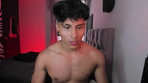 Ander uwu online show from October 6, 2025, 7:44 pm