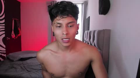 Ander uwu online show from October 7, 2025, 7:22 pm