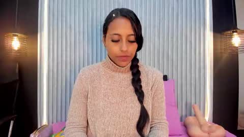 Snapshot of alahia_betancur chatting on January 17, 2026, 12:43 pm Alahia online show from January 17, 2026, 12:43 pm