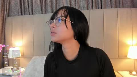 Snapshot of alahia_hank chatting on October 29, 2025, 6:53 pm alahia_hank online show from October 29, 2025, 6:53 pm