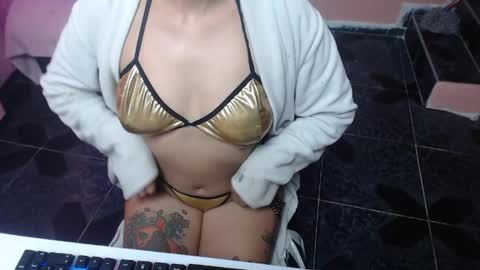 alaia_blue1 online show from March 18, 2026, 1:25 pm