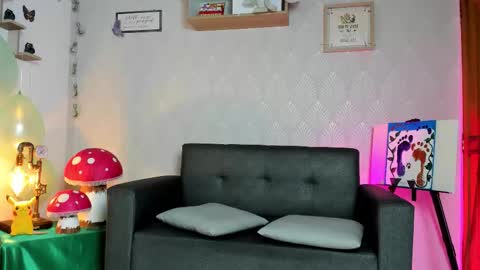 Alaia online show from March 27, 2026, 9:36 pm