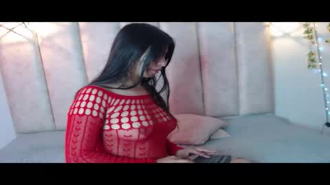 Snapshot of alaiacs chatting on November 27, 2025, 3:03 pm alaia online show from November 27, 2025, 3:03 pm