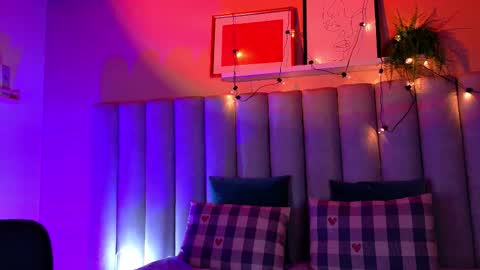  Alaia  online show from October 21, 2025, 11:11 am