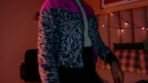  Alaia  online show from November 21, 2025, 11:31 am