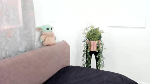     online show from January 19, 2025, 3:10 pm