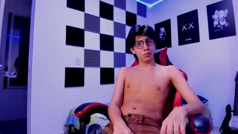 Alan Boy online show from October 9, 2025, 11:25 pm