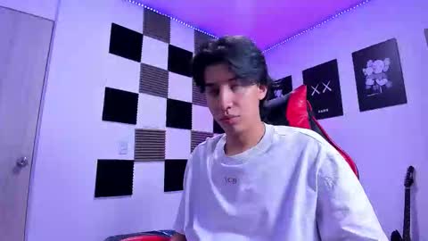 Snapshot of alan_boy01 chatting on January 31, 2026, 11:14 pm Alan Boy online show from January 31, 2026, 11:14 pm