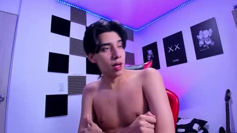 Snapshot of alan_boy01 chatting on February 8, 2026, 12:03 am Alan Boy online show from February 8, 2026, 12:03 am