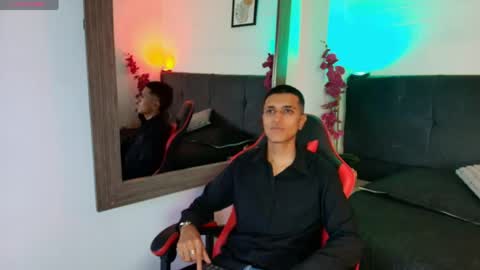 alan_colthon online show from April 29, 2026, 3:43 am