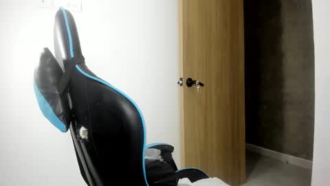 Snapshot of alan_greek_1 chatting on March 13, 2026, 3:57 am Alan greek online show from March 13, 2026, 3:57 am