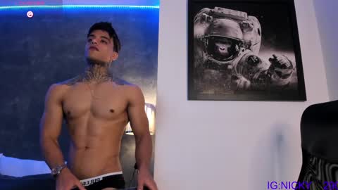 Snapshot of alan_morrys chatting on December 28, 2024, 2:22 am alan_morrys online show from December 28, 2024, 2:22 am