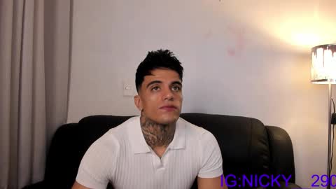 Snapshot of alan_morrys chatting on September 12, 2025, 12:44 am alan_morrys online show from September 12, 2025, 12:44 am
