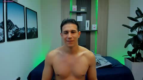 Alan  Kevin can we reach 100 thumbs up please guys  online show from March 14, 2026, 7:08 pm