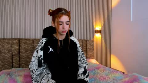 Snapshot of alana_333 chatting on December 4, 2024, 2:04 pm A L A N A online show from December 4, 2024, 2:04 pm