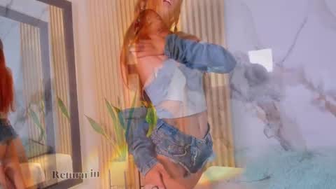 Snapshot of alana_333 chatting on November 6, 2025, 11:11 am A L A N A online show from November 6, 2025, 11:11 am