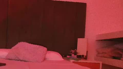 Snapshot of alana_petite chatting on July 4, 2026, 12:55 pm ALANA PETITE online show from July 4, 2026, 12:55 pm