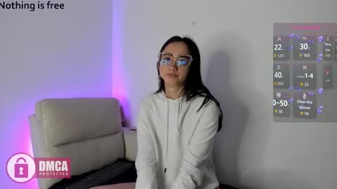 Snapshot of alana_pherson chatting on February 12, 2026, 8:31 am alana_pherson online show from February 12, 2026, 8:31 am